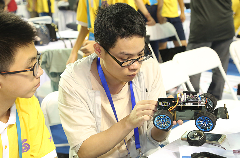 微电影《帅哥，你谁》上线：广东中烟助力乡村振兴的青春蜕变