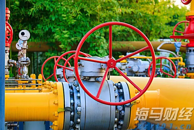 美股前瞻 | 三大股指期货普涨，苹果(AAPL.US)与亚马逊(AMZN.US)即将公布财报